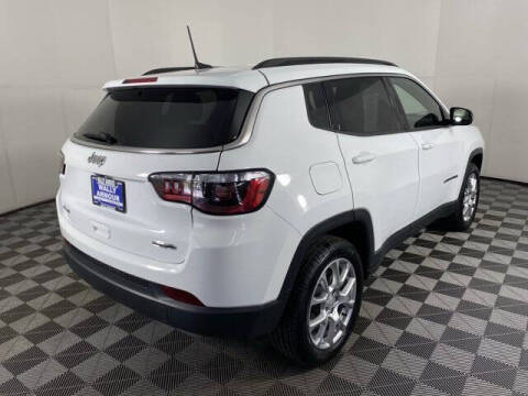 2023 Jeep Compass Latitude Lux