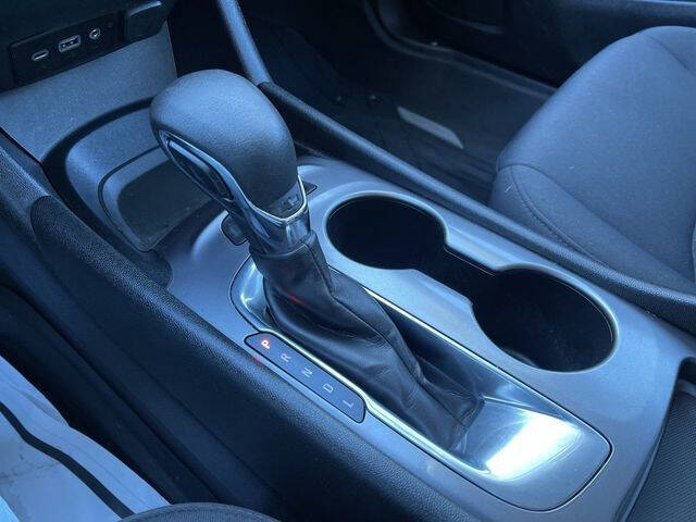 2022 Chevrolet Malibu LS