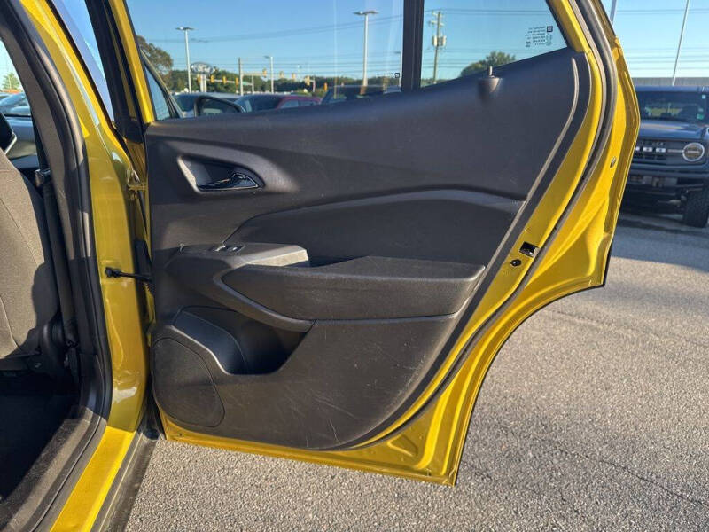 2025 Chevrolet Trax RS