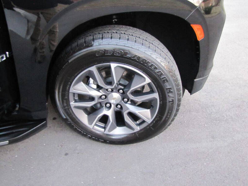 2023 Chevrolet Tahoe LS