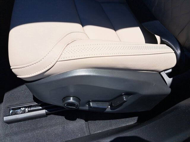 2026 Volvo XC60 B5 Core