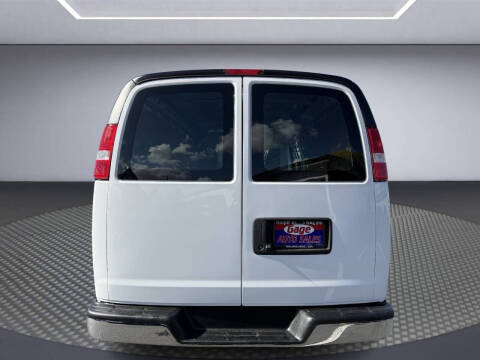 2021 GMC Savana 2500