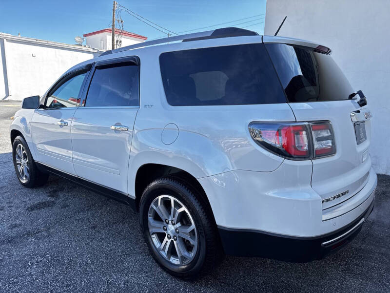 2016 GMC Acadia SLT-1
