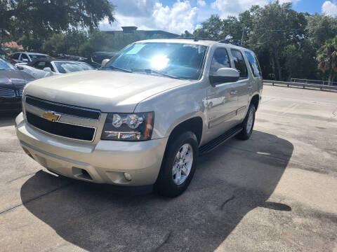 2013 Chevrolet Tahoe for sale at FAMILY AUTO BROKERS in Longwood FL