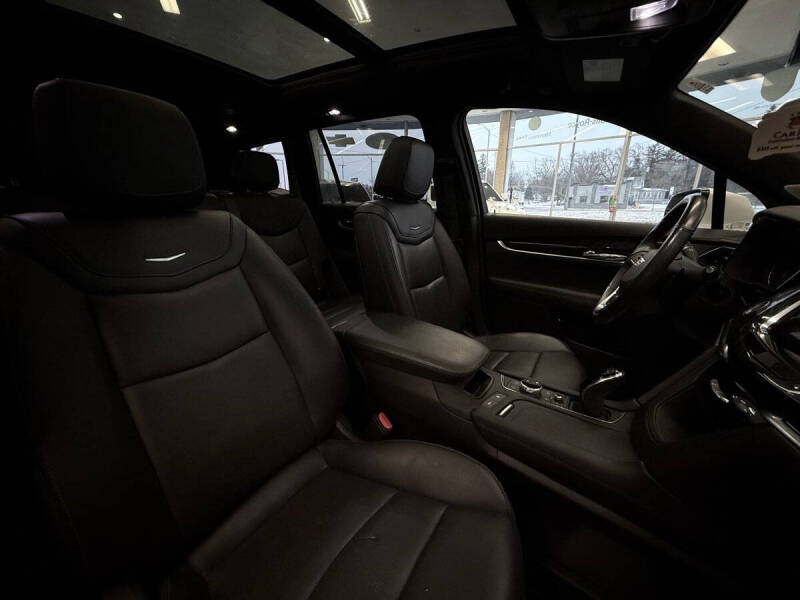 2023 Cadillac XT6 Premium Luxury