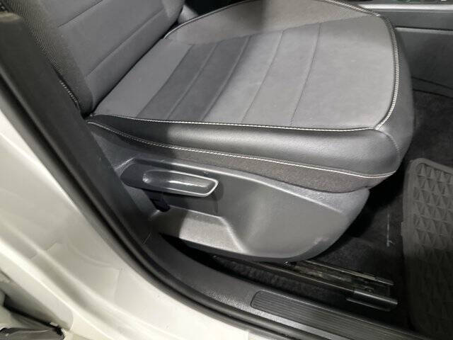 2023 Volkswagen Taos SE