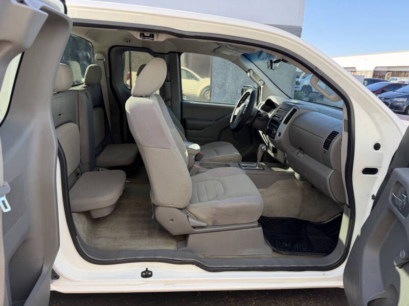 2016 Nissan Frontier S