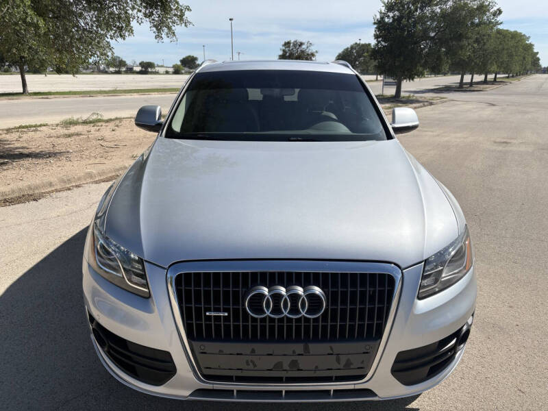 2011 Audi Q5 2.0T quattro Premium Plus