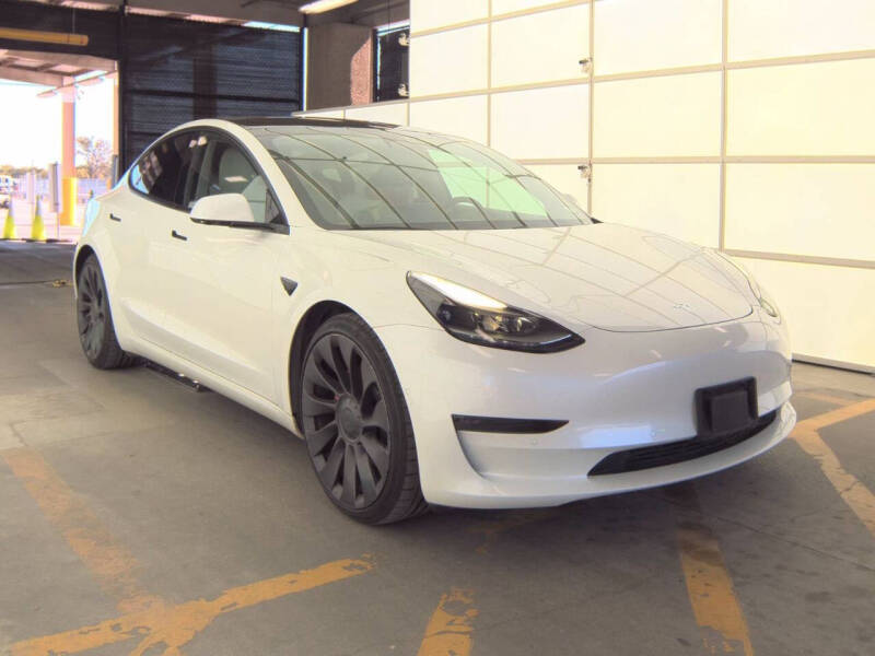 2020 Tesla Model 3 Base's photo