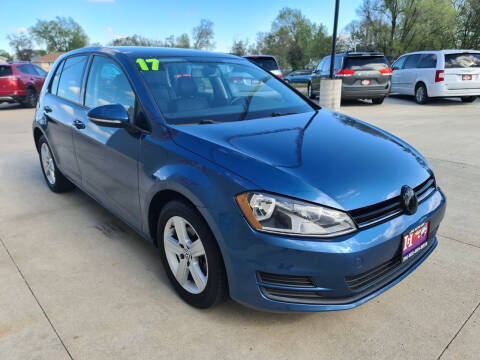 2017 Volkswagen Golf TSI S