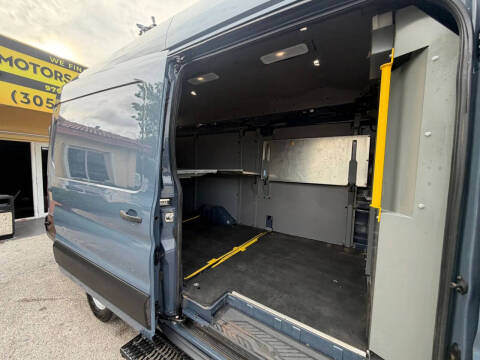 2020 Ford Transit 250