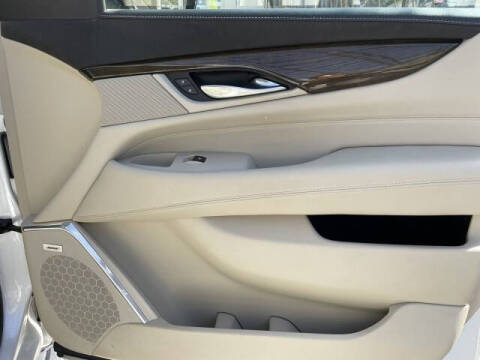 2019 Cadillac Escalade ESV Luxury