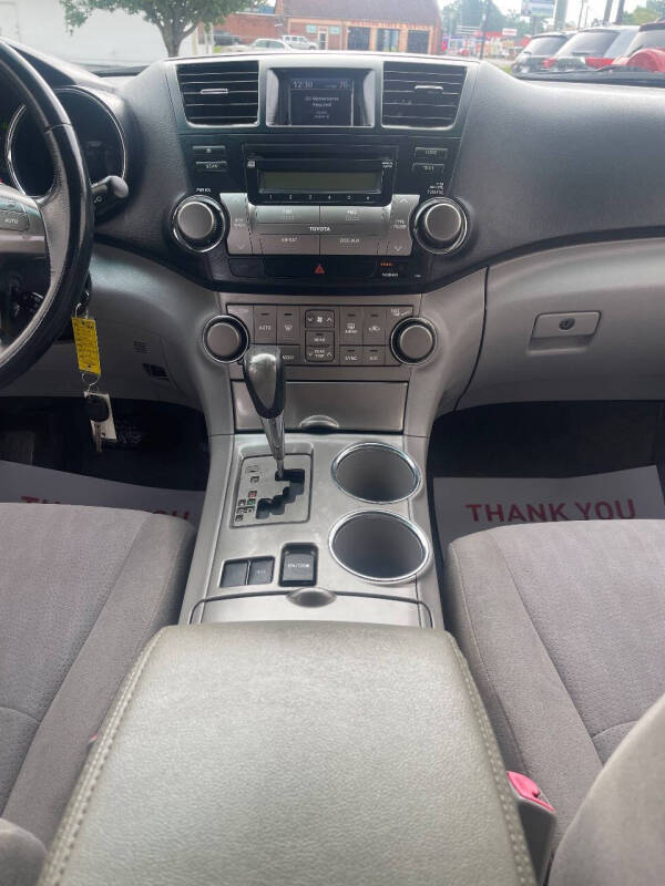 2009 Toyota Highlander Sport