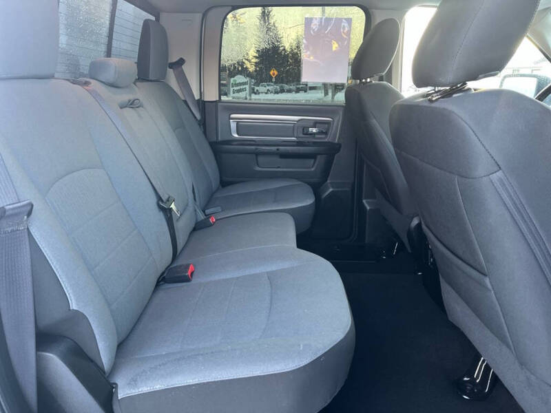 2021 RAM 1500 Classic SLT