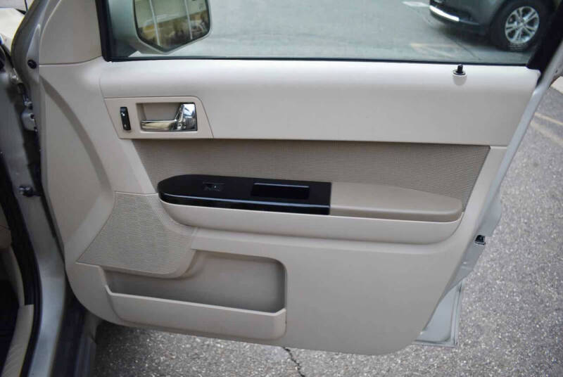 2011 Ford Escape Limited