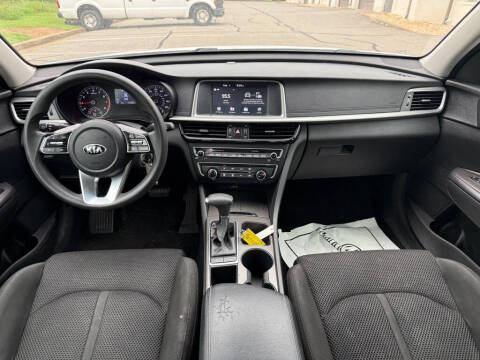 2019 Kia Optima LX