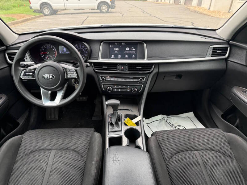 2019 Kia Optima LX