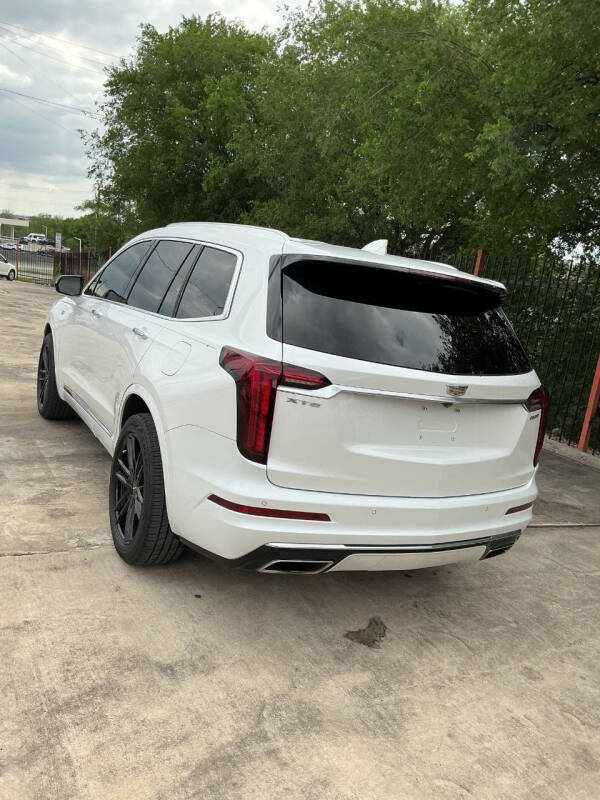2024 Cadillac XT6 Luxury