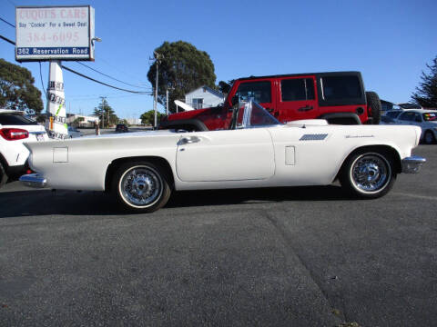 1957 Ford Thunderbird