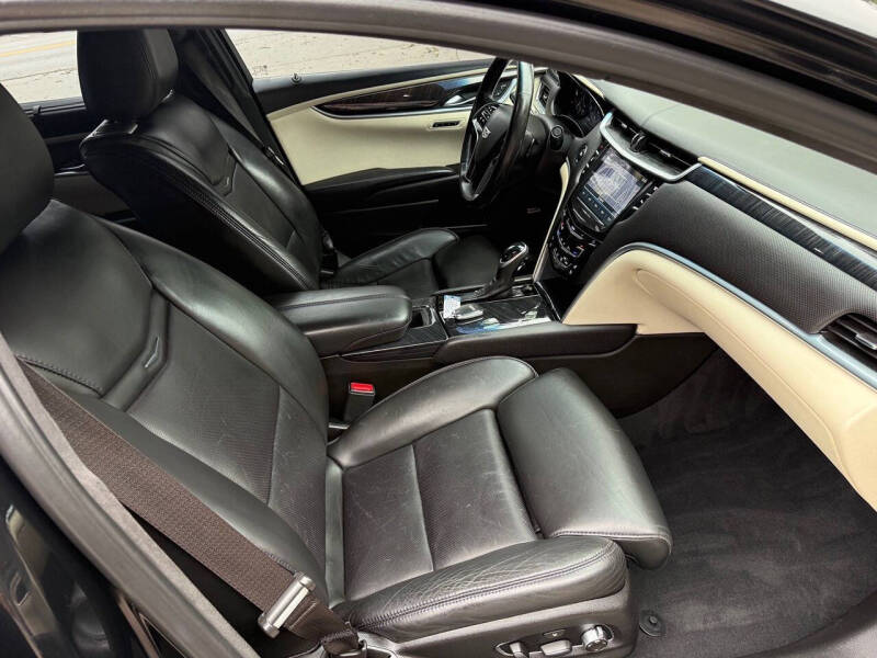 2017 Cadillac XTS Platinum Vsport