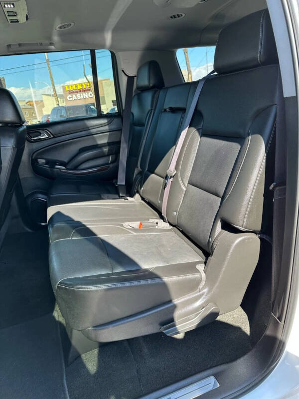 2017 GMC Yukon XL SLT