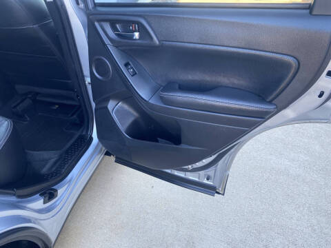 2014 Subaru Forester 2.5i Touring