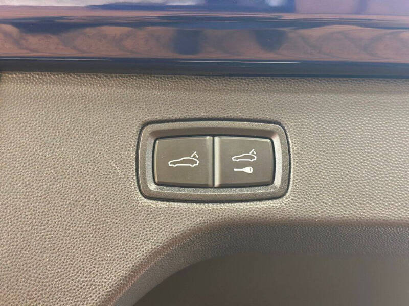 2024 Porsche Macan 4 Electric