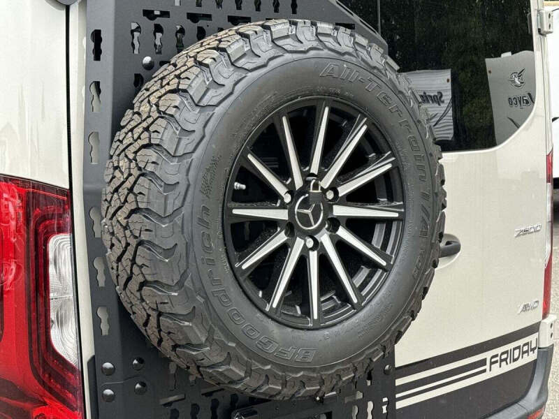 2025 Mercedes-Benz Sprinter