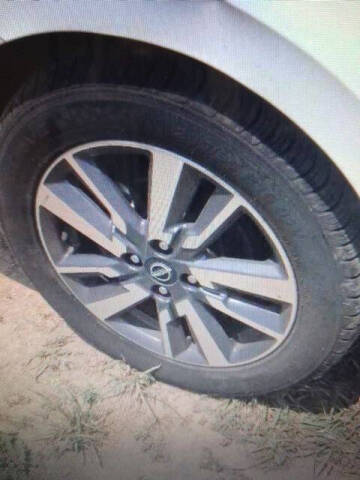 2023 Nissan Versa SV