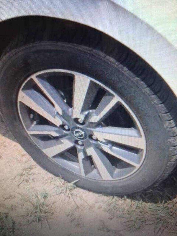 2023 Nissan Versa SV