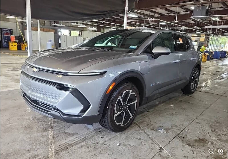 2025 Chevrolet Equinox EV LT 1