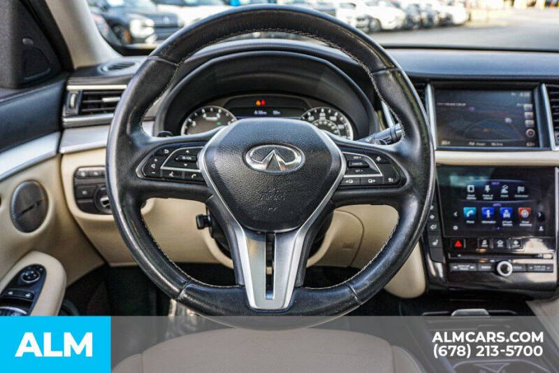 2019 Infiniti QX50 Essential