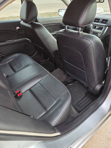 2011 Ford Fusion SEL