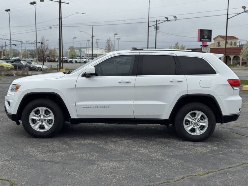 2016 Jeep Grand Cherokee Laredo