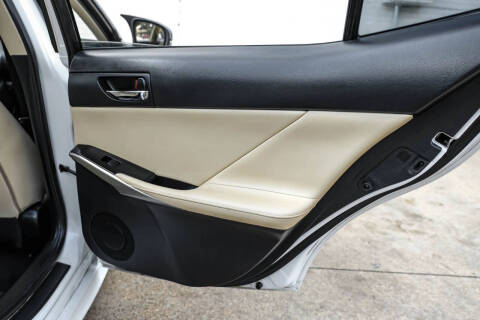 2015 Lexus IS 250