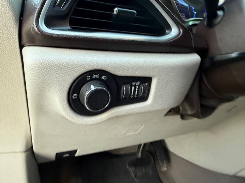 2017 Chrysler Pacifica LX