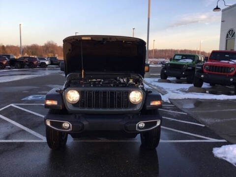 2026 Jeep Gladiator Sport S
