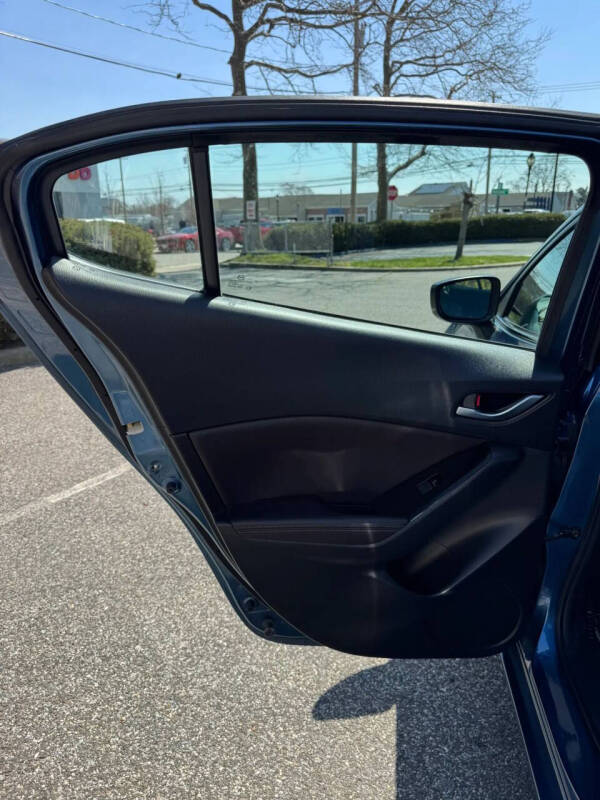 2018 Mazda MAZDA3 Grand Touring