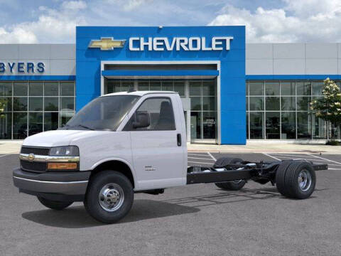 2025 Chevrolet Express 4500