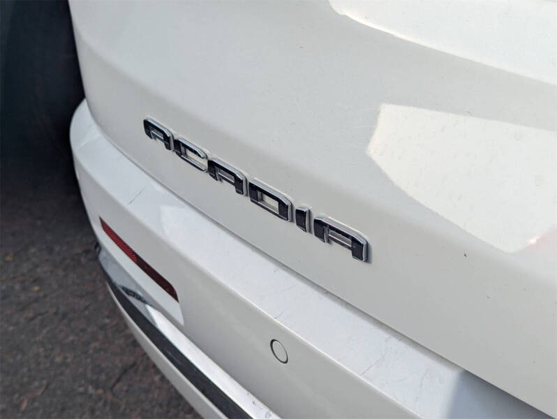 2021 GMC Acadia Denali