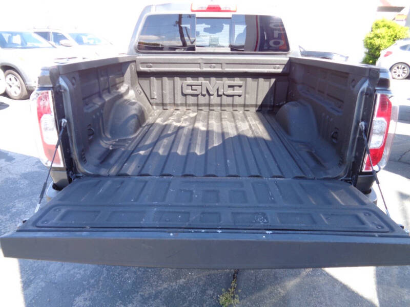 2016 GMC Canyon SLT