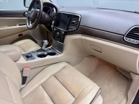 2020 Jeep Grand Cherokee Overland