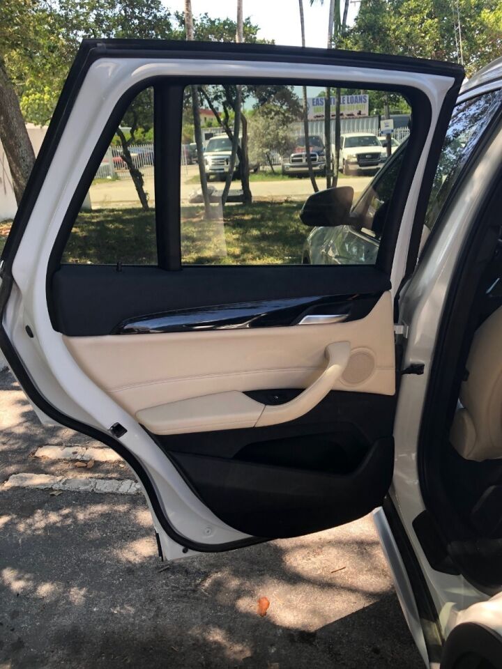 2018 BMW X1 SUV / Crossover - $21,500
