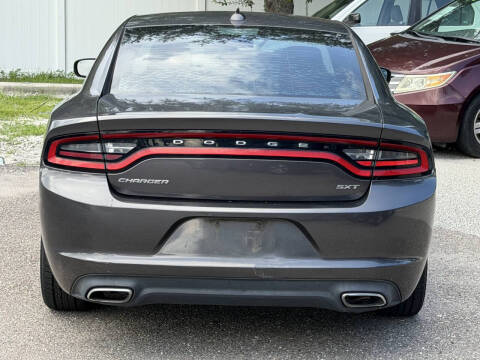 2016 Dodge Charger SXT