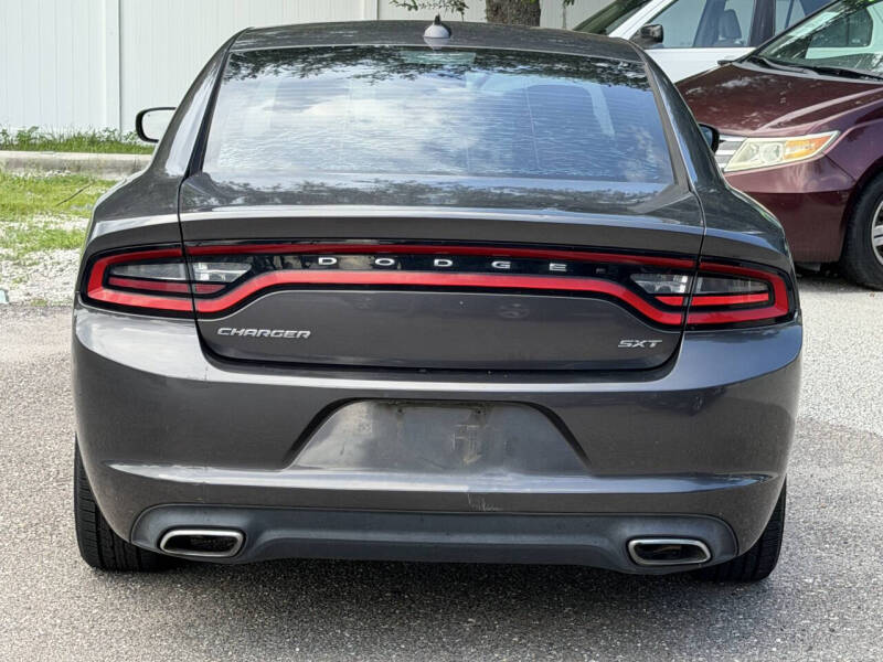 2016 Dodge Charger SXT