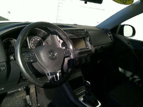 2015 Volkswagen Tiguan S