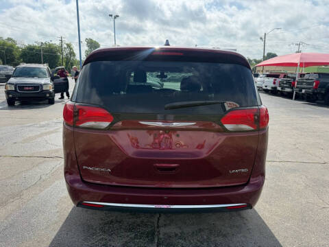 2020 Chrysler Pacifica Limited