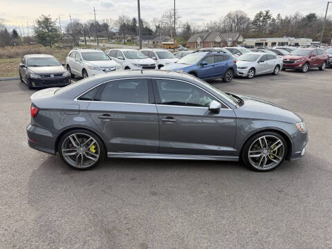 2015 Audi S3 2.0T quattro Prestige