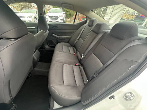 2023 Nissan Altima 2.5 SV