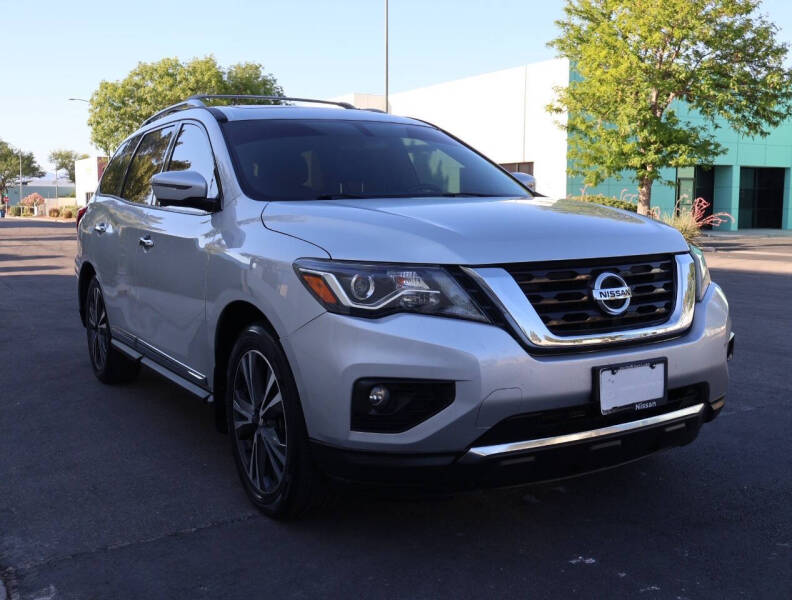 2020 Nissan Pathfinder Platinum